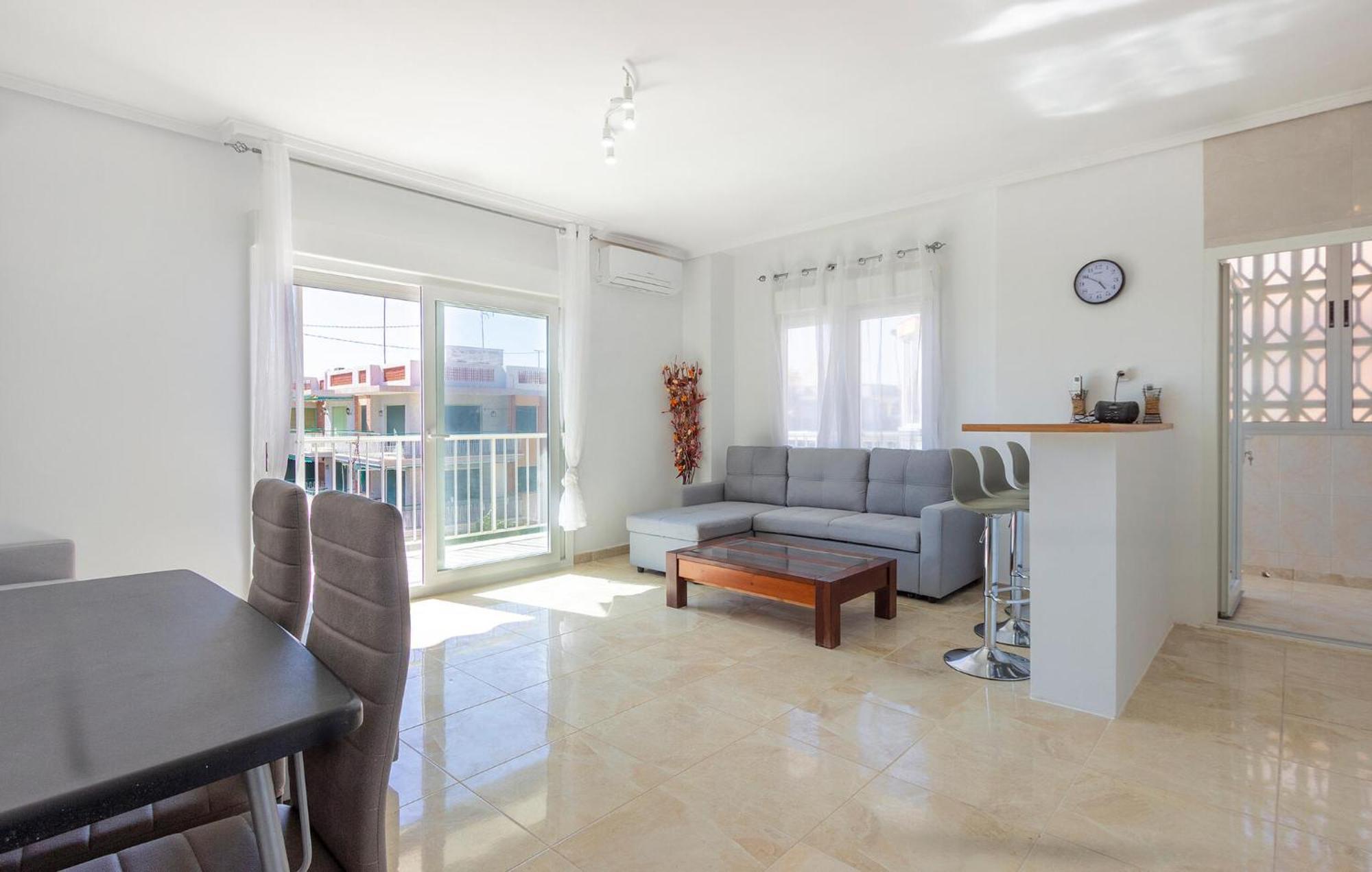Cozy Apartment In Santa Pola With Kitchen Екстер'єр фото